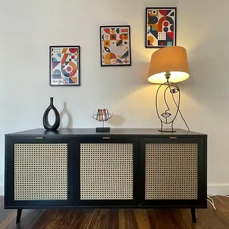 Апартаменты Chic Bastide