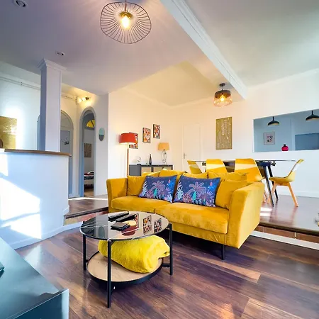 Апартаменты Chic Bastide